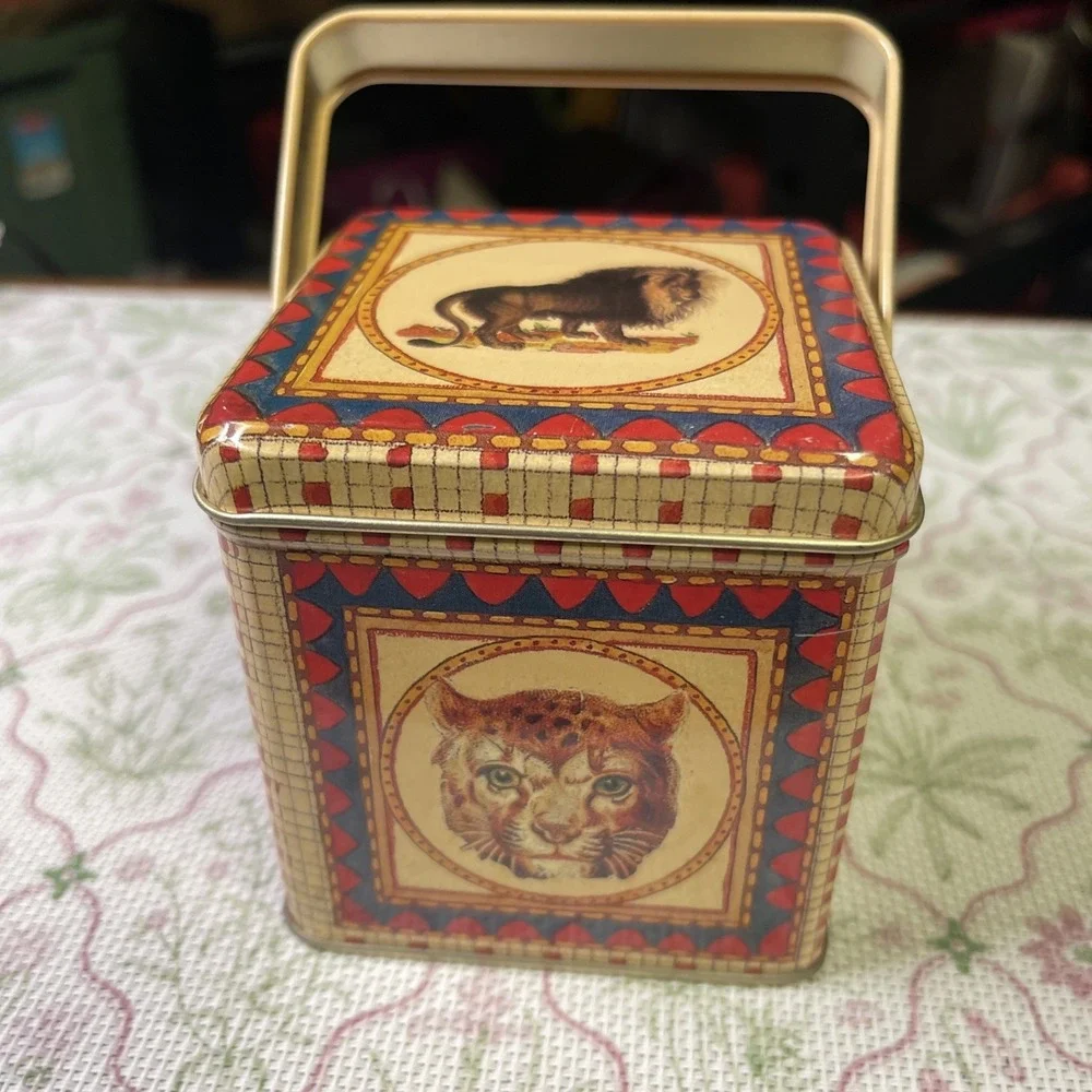 Vintage Department 56 Safari Metal Tin Trinket Box w/ Lid Handle